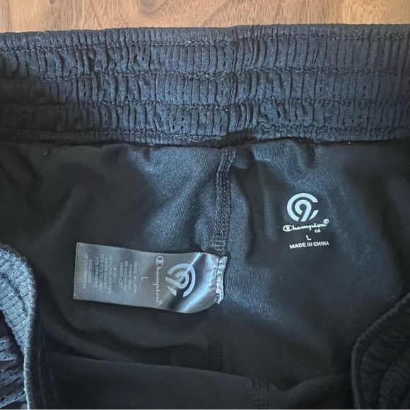 Champion Black Elastic Waist Athletic Running Workout Gym Shorts Size Large - Picture 2 of 7